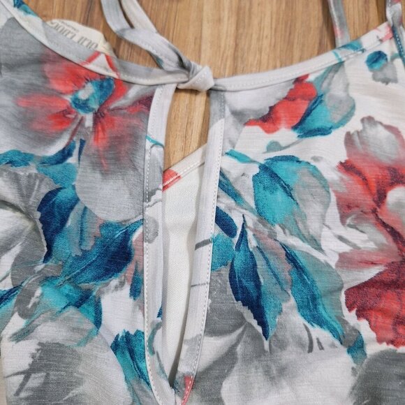 Peach Love Floral Romper - Picture 3 of 5